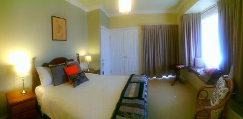 Grovely House Bed And Breakfast - Sydneys Hotel 8