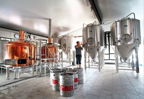 Granite Belt Brewery Retreat - Sydneys Hotel 2