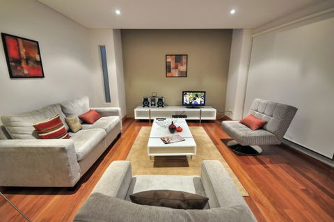 La Loft Apartments - Sydneys Hotel 3