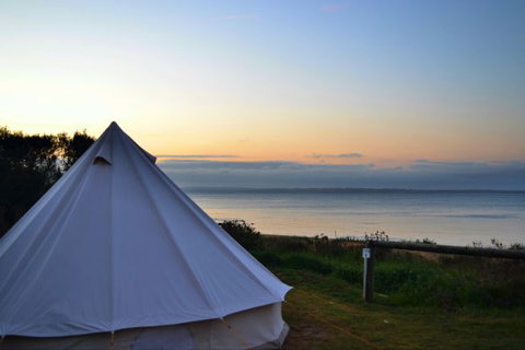 Phillip Island Glamping - Sydneys Hotel 3