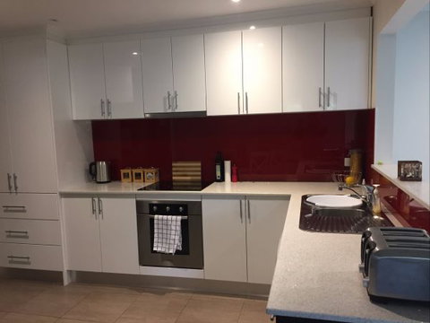 Royhaven Holiday Let - Sydneys Hotel 3