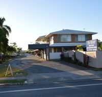 The Rover Holiday Units/Motel