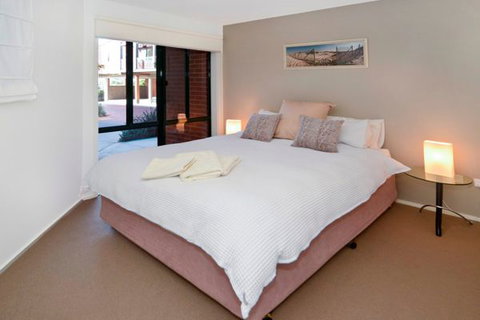 Unit 5 Wyuna Queenscliff - Sydneys Hotel 4