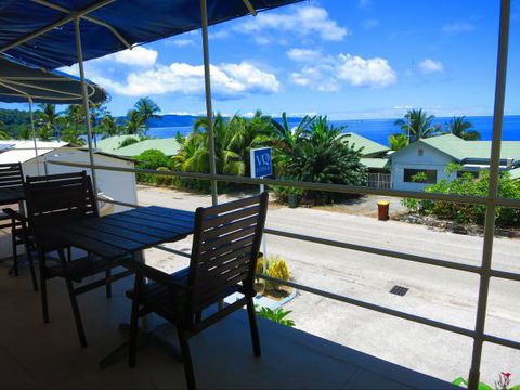 VQ3 Lodge - Sydneys Hotel 1