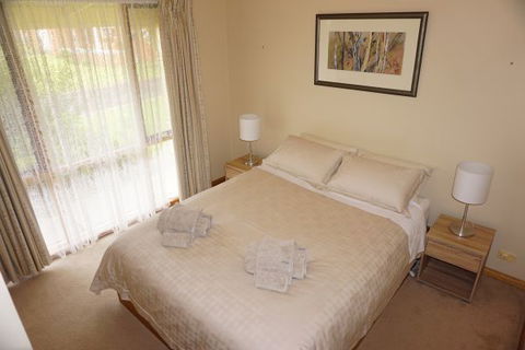 Abrigo Apartment - Sydneys Hotel 1