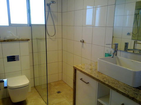 Acushla Accommodation - Sydneys Hotel 5