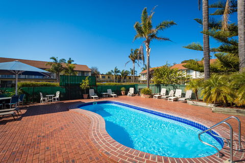 Aquarius Merimbula - Sydneys Hotel 1