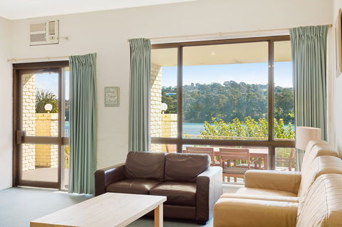 Aquarius Merimbula - Sydneys Hotel 9