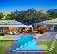 Bellbird - Sydneys Hotel