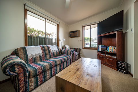 Flinders Ranges Bed And Breakfast - Sydneys Hotel 7
