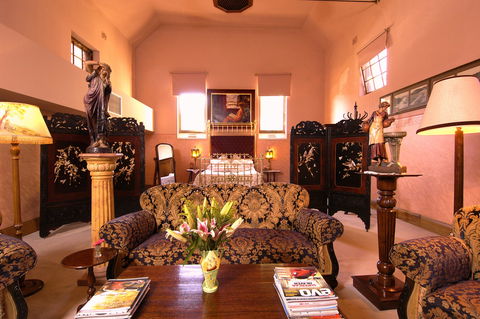 Friendly Meeting Chapel - Sydneys Hotel 0