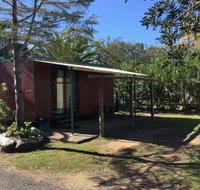 Homestead Caravan Park - Sydneys Hotel