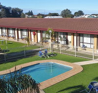 Lacepede Bay Motel  Restaurant - Sydneys Hotel