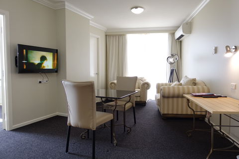 Mantra Mackay - Sydneys Hotel 3