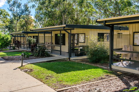 Point Wolstoncroft Sport And Recreation Centre - Sydneys Hotel 1