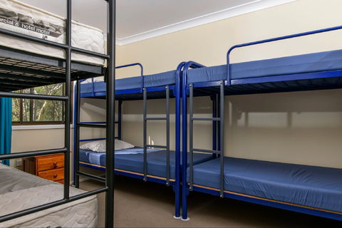 Point Wolstoncroft Sport And Recreation Centre - Sydneys Hotel 2