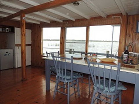 PS Federal Retreat Goolwa - Sydneys Hotel 3