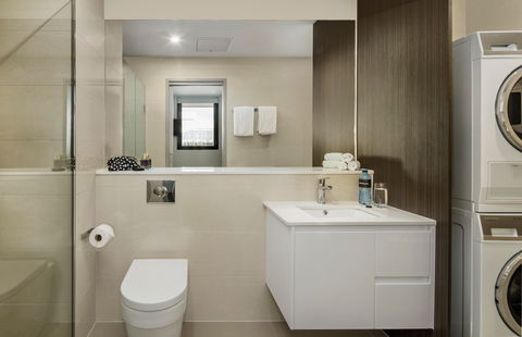 Quest Dandenong Central - Sydneys Hotel 1