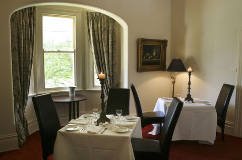 Ravensthorpe Guesthouse And Restaurant - Sydneys Hotel 1