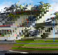 Tropic Coast Motel