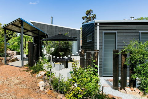 WA HomeStay - Sydneys Hotel 4