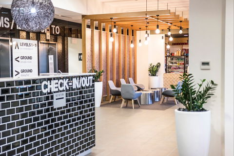Abode Woden - Sydneys Hotel 3