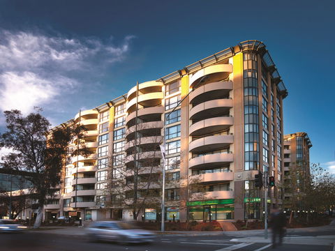 Adina Serviced Apartments Canberra James Court - Sydneys Hotel 0