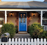 La Maison Riviere - The River House Bed and Breakfast