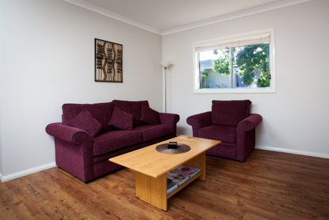 Murray Rest Cottages - Sydneys Hotel 1