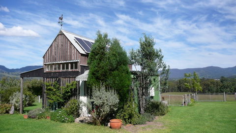 Runnymeade Studio B&B - Sydneys Hotel 0