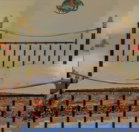 Settlers Cottage - Sydneys Hotel