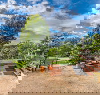 Twin Tallows - Sydneys Hotel