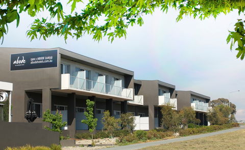 Abode Gungahlin - Sydneys Hotel 0