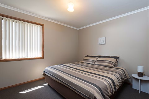 Alpine Activity Centre - Sydneys Hotel 1