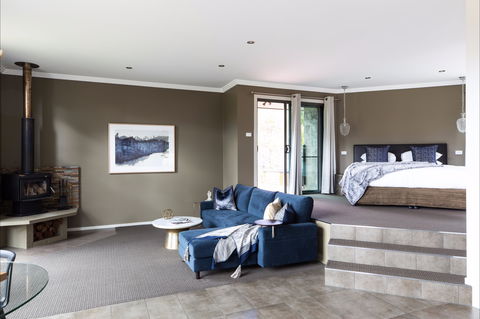 Alure Stanthorpe - Sydneys Hotel 0