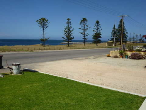 Anchors Away - Sydneys Hotel 0
