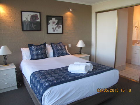 Apollo Luxury Apartments - Sydneys Hotel 2