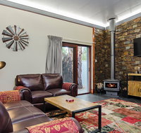 Eagle Foundry Bed  Breakfast - Sydneys Hotel