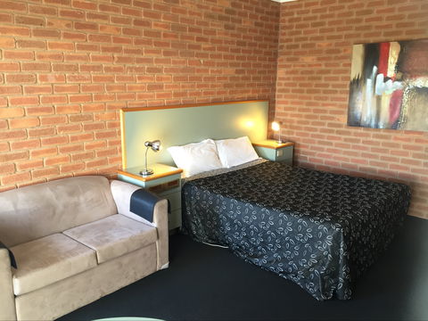 Paradise Palms Motel Mulwala - Sydneys Hotel 2