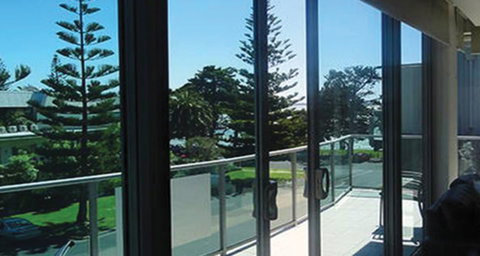 Phillip Island Holiday Apartments - Sydneys Hotel 2