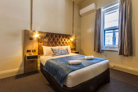 Pretoria Hotel Mannum - Sydneys Hotel 0