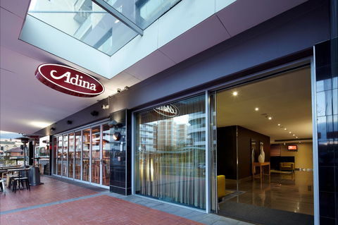 Adina Apartment Hotel Wollongong - Sydneys Hotel 1