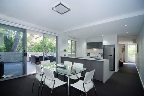 Aqua Leaf Apartment Jervis Bay - Sydneys Hotel 2