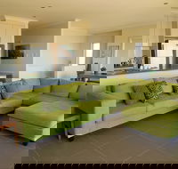 Horizons part of Blue Fin Holiday Homes - Sydneys Hotel