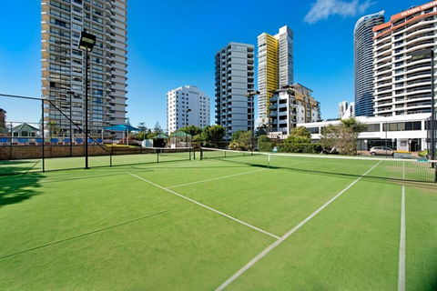 ULTIQA Beach Haven On Broadbeach - Sydneys Hotel 1