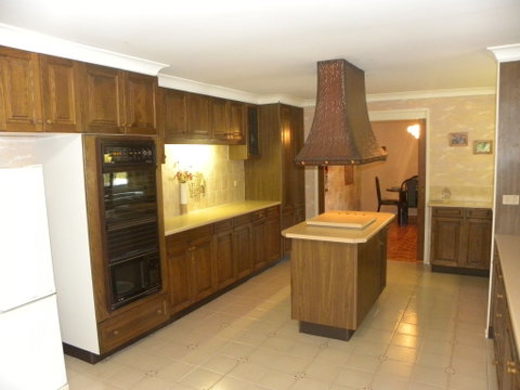 Waterfront Property With Jetty - Sydneys Hotel 2