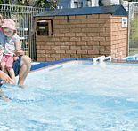 Blue Bay Camping And Tourist Park - Sydneys Hotel
