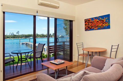 Anglesea Lodge - Sydneys Hotel 0