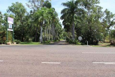 Aurora Kakadu Lodge Camping & Caravan Park - Sydneys Hotel 1