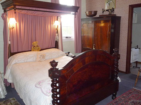 Bowerbank Mill B&B - Sydneys Hotel 2
